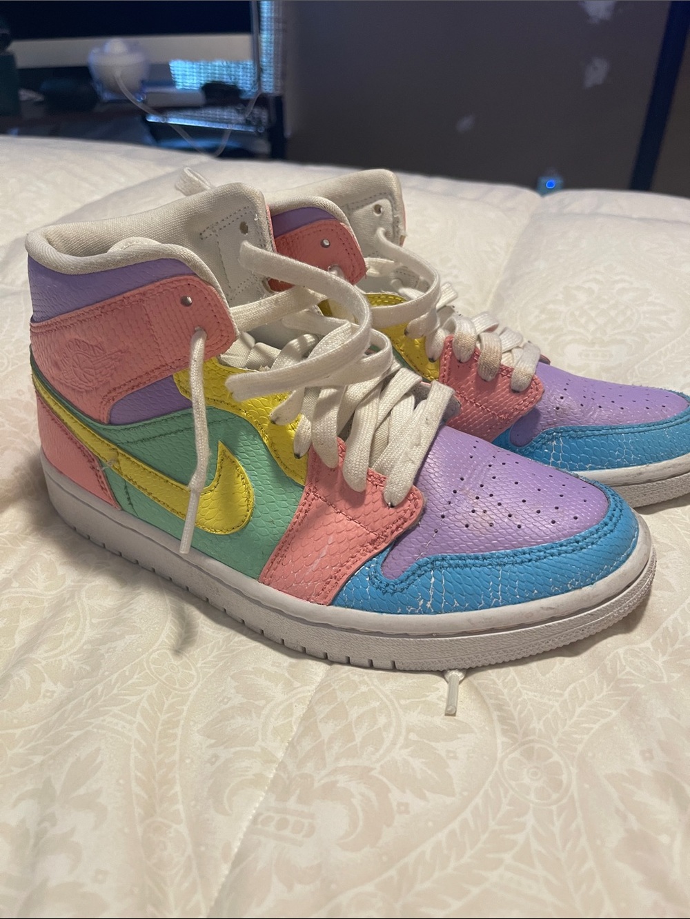 Nike Pastel Multi-Color Jordan 1